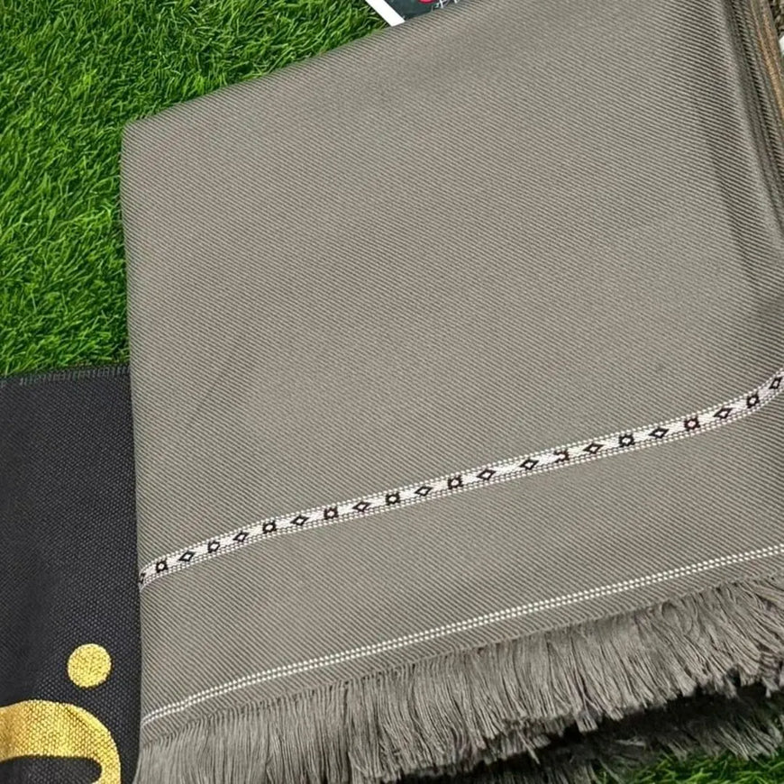 1 Pc Men's Wool Embroidered Shawl
